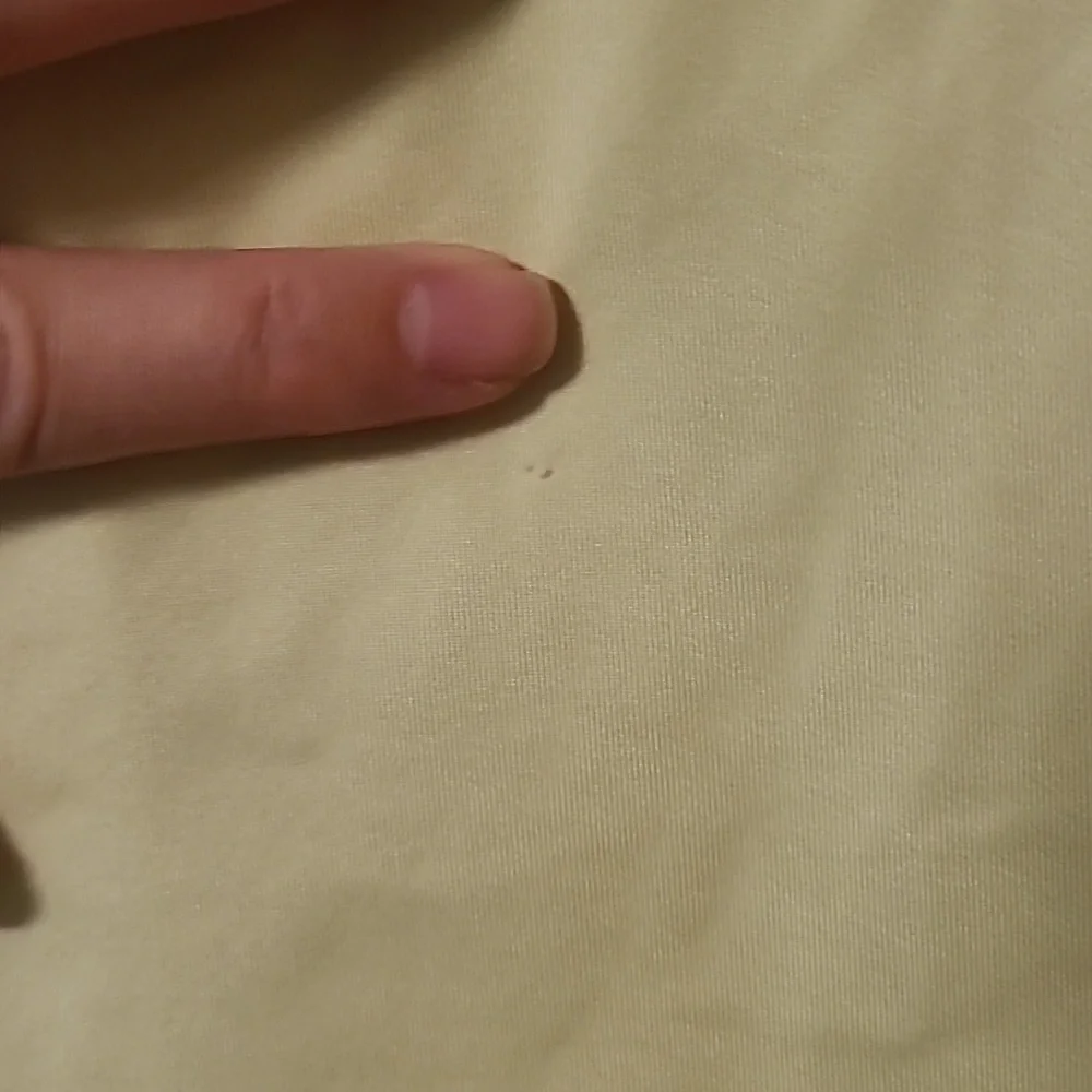 Under Armour Top - Picture 4 of 4